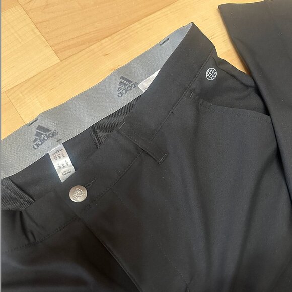 BNWOT | Golf Pants Addidas - Picture 3 of 4